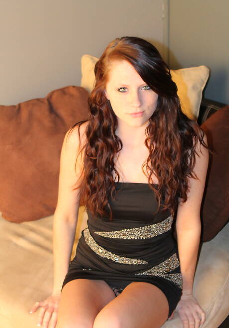 Pink Velvet Vault offers a xxx picture gallery with Freckles 18 xxx gallery 241115